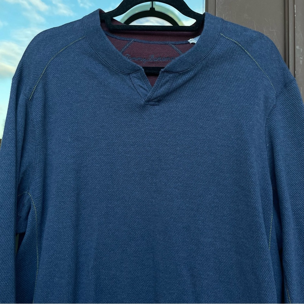 Tommy Bahama Reversible Navy/Burgundy Split Collar Sweater M